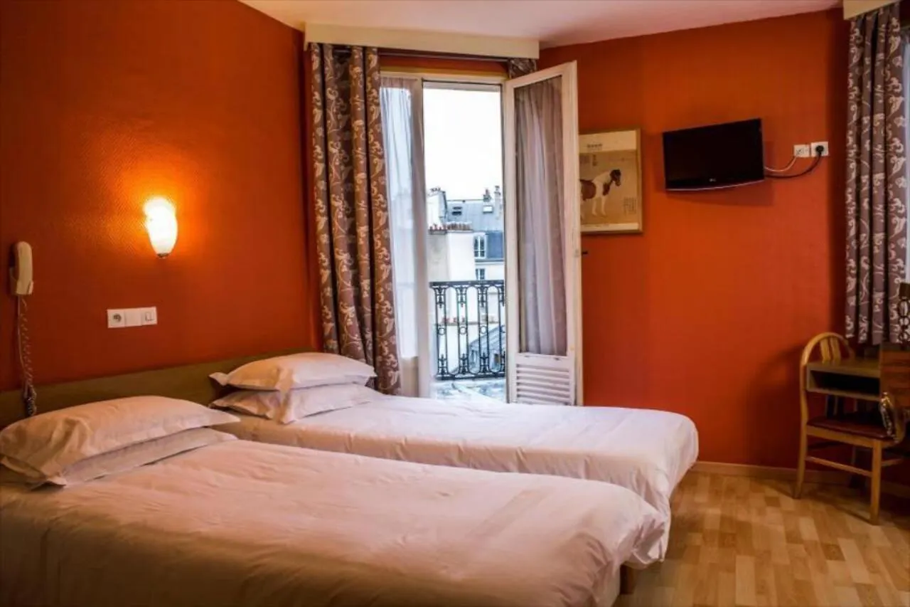 Hotel Des 3 Nations Paris