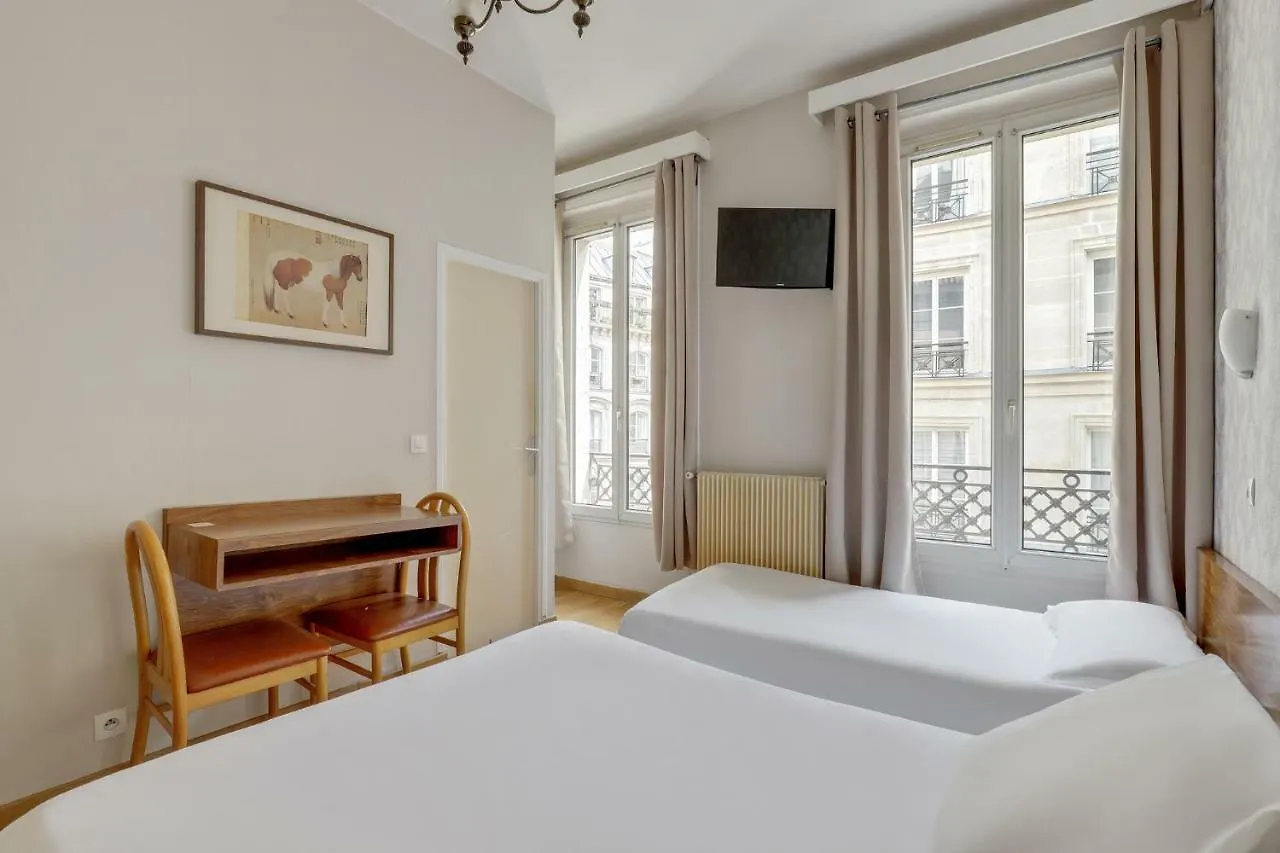 Hotel Des 3 Nations Paris France